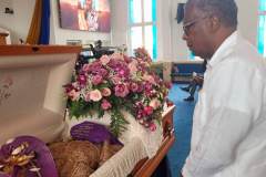 fred-funeral-9